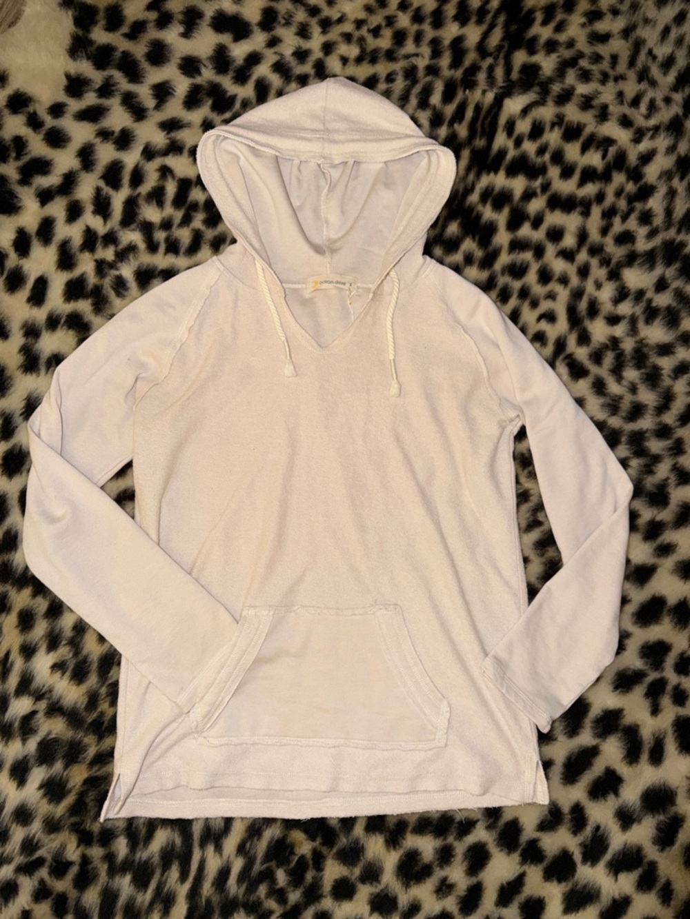 Ocean drive beige Women's Hooded Pullover Top